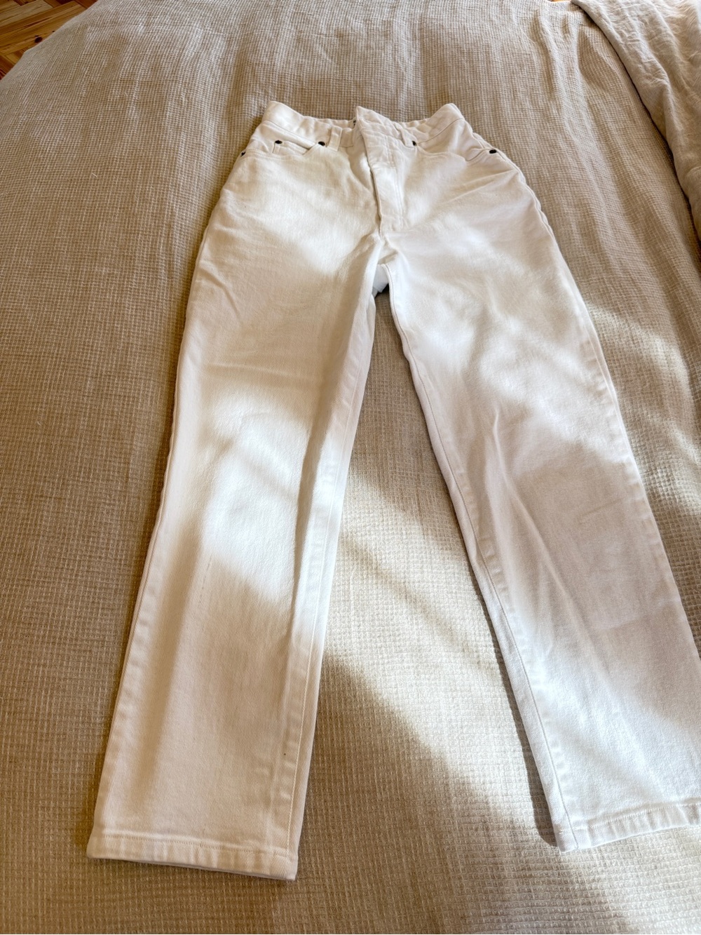 White Women's Straight-Leg Jeans